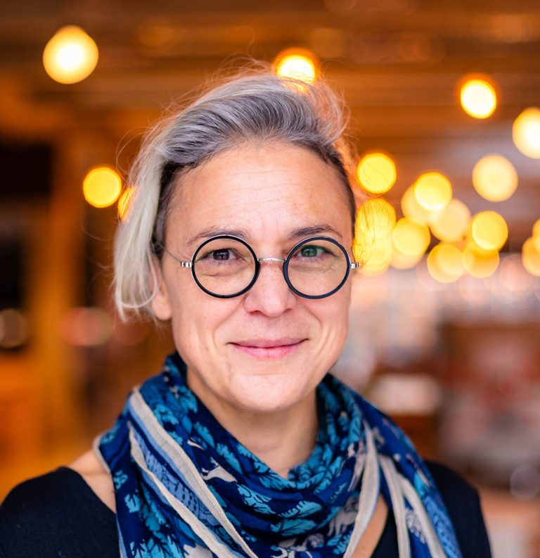 MAUD DAMPÉRAT: Cultiver les idées, accompagner les innovations